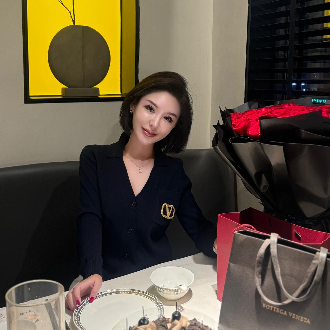 小静姐
