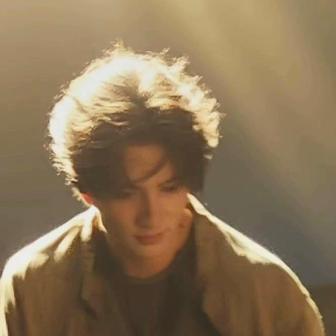 头顶抹点开塞露 聪明才智堵不住