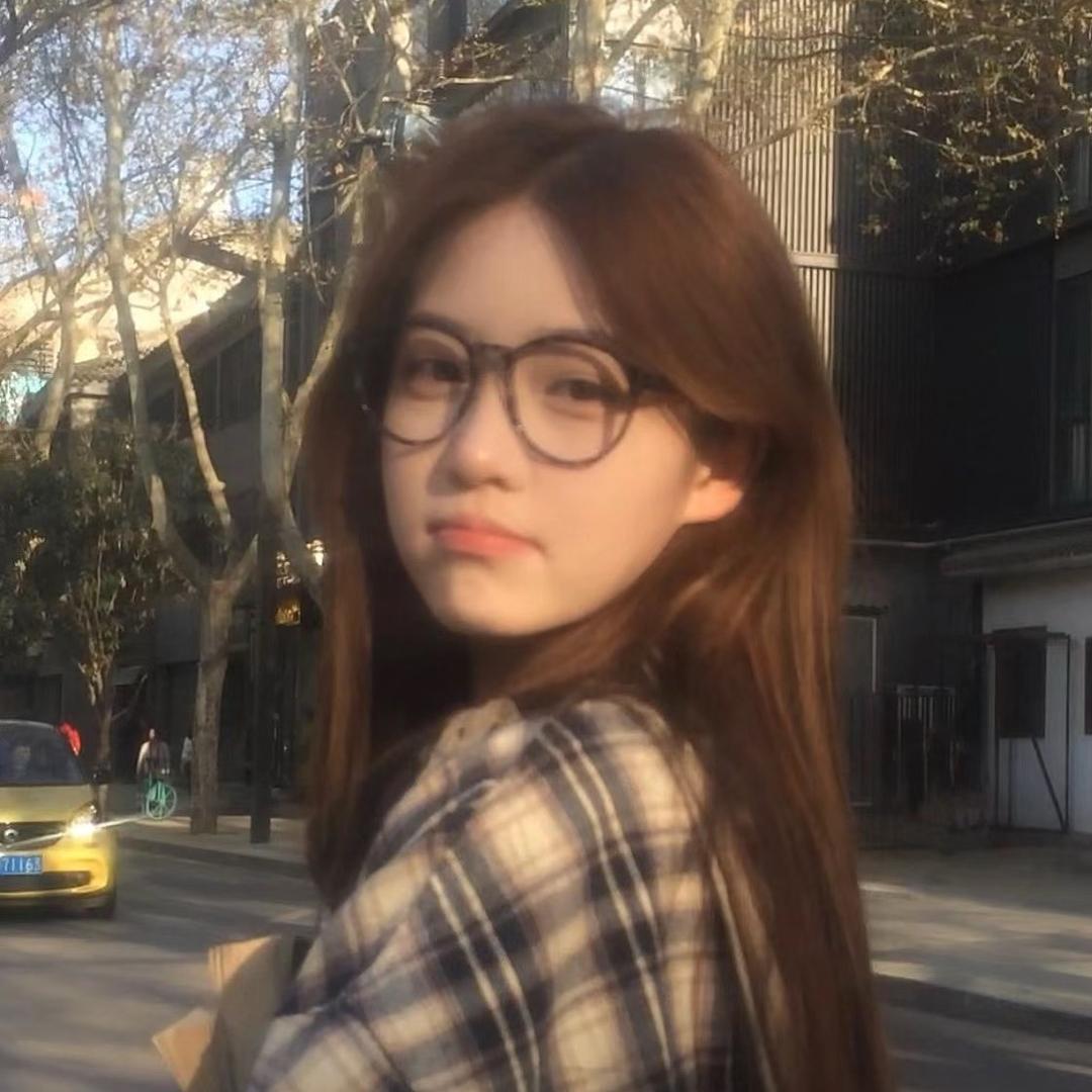柒柒