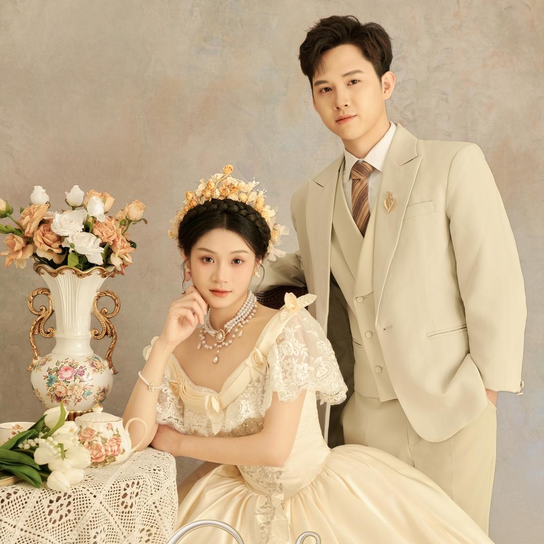 大东东（全家出动，19号求婚河南妹）