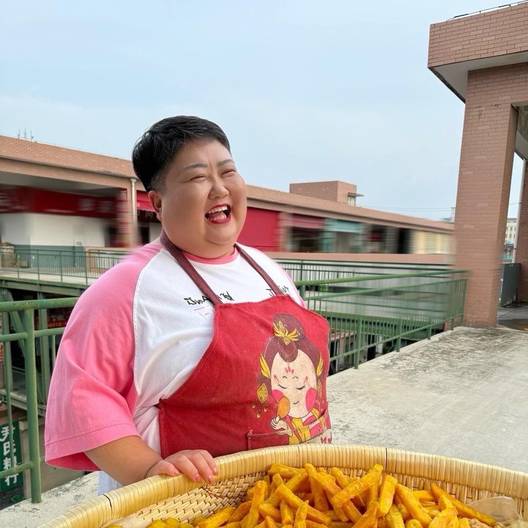 胖姐做炸鸡