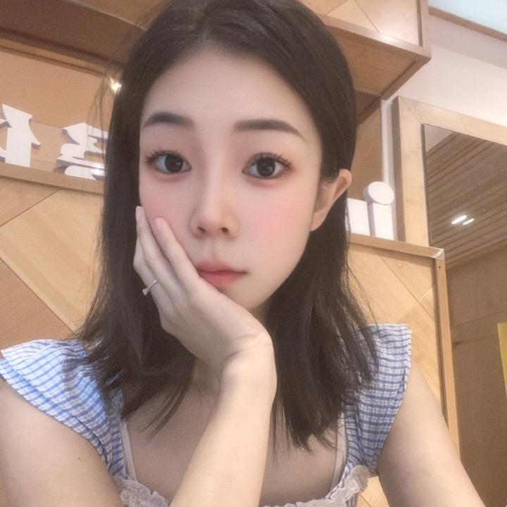 爱依服 🍃秦耍耍1