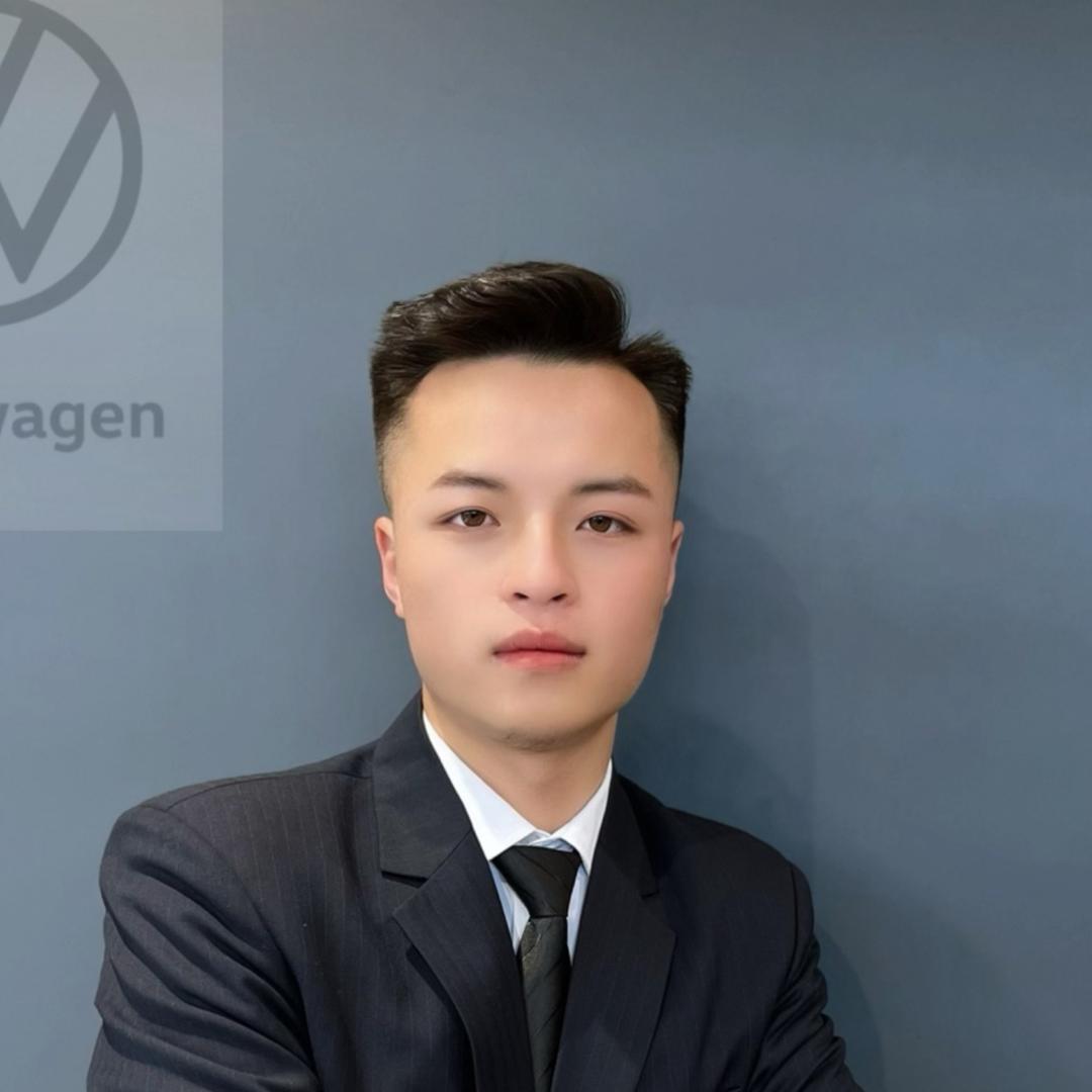 昭通万尊二手车 曹琨