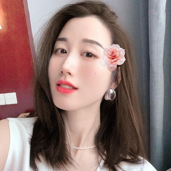 小玥玥开播号在首页
