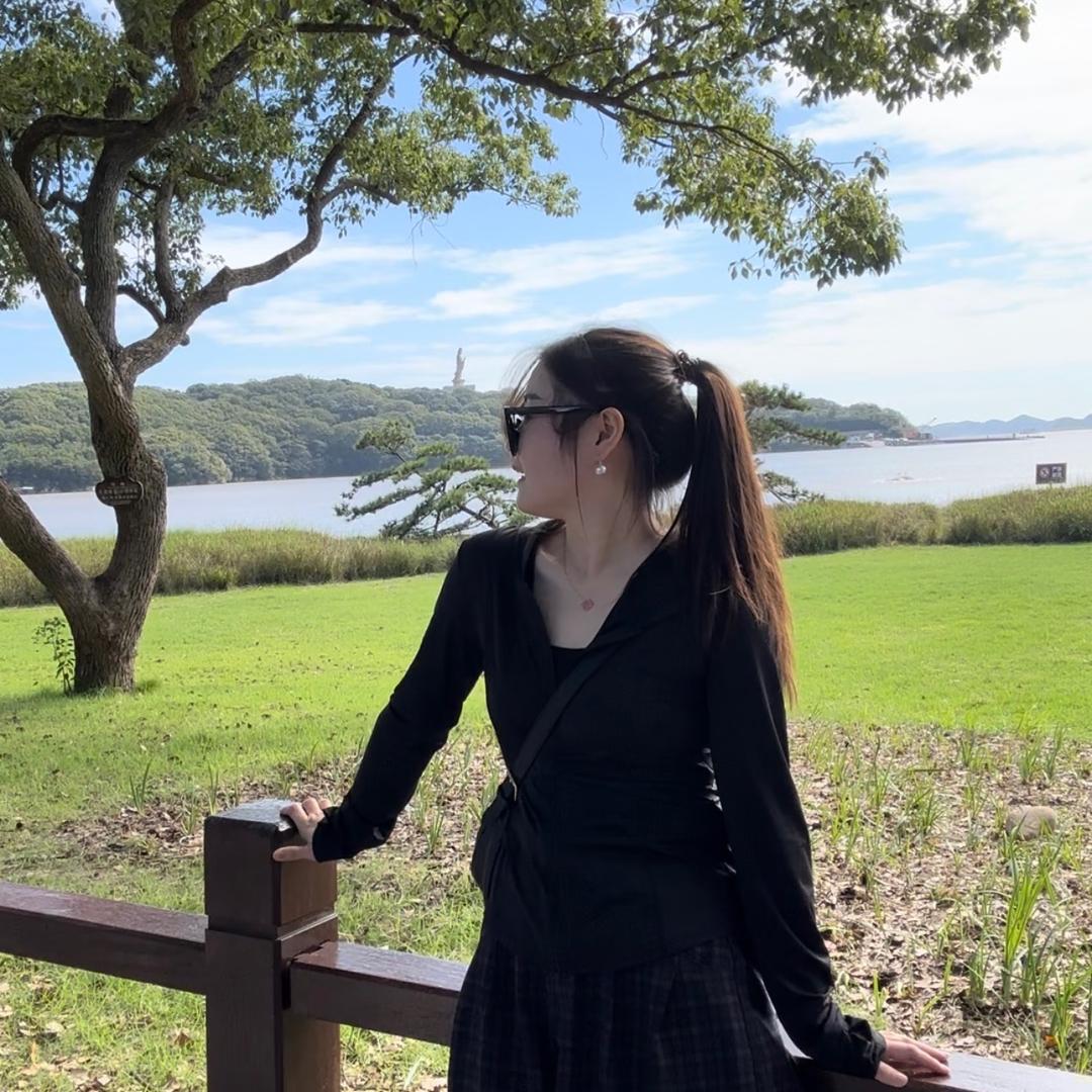 何小居的芳芳💕