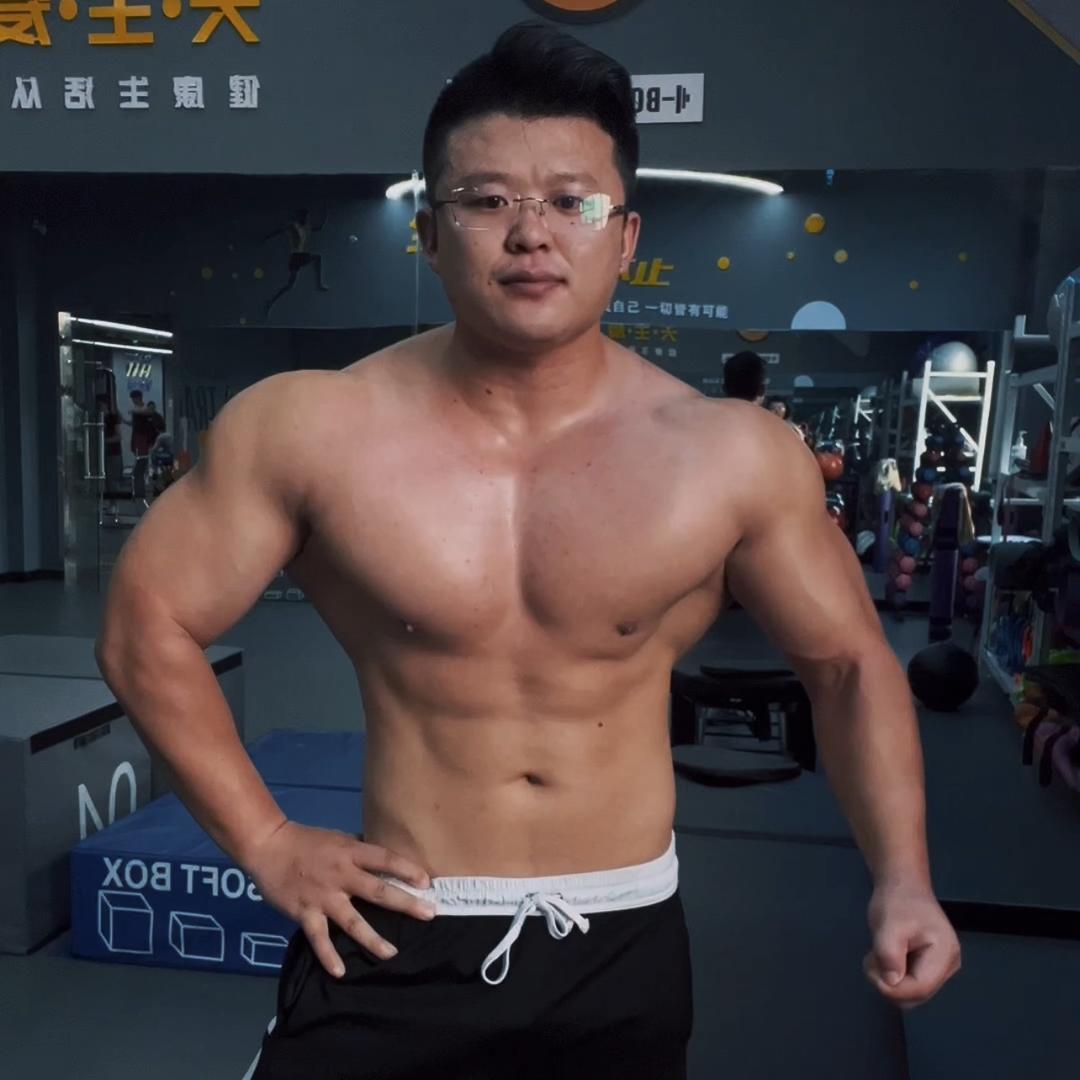 暴躁的鑫哥