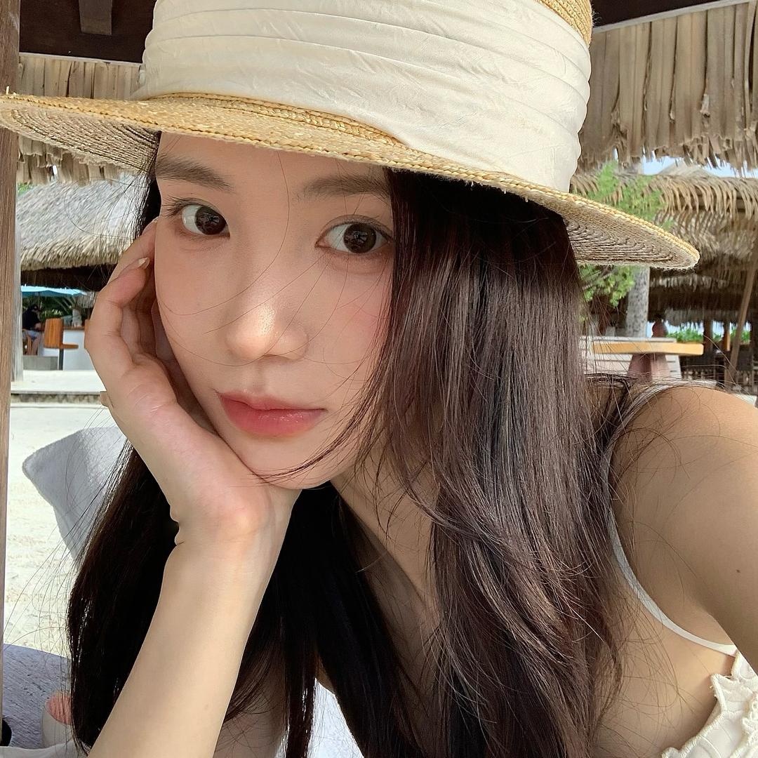 张妤恬-