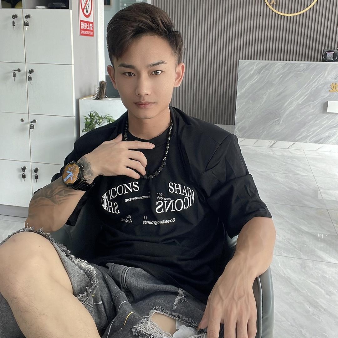 ＹＺＸ源造型美发沙龙