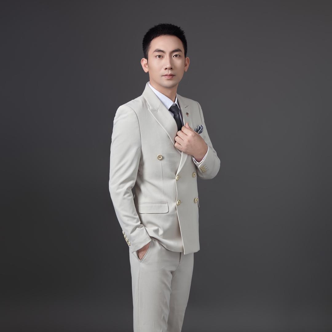 杰哥探官