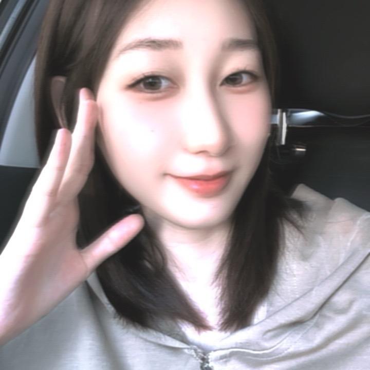 八月里的 i 人🌱