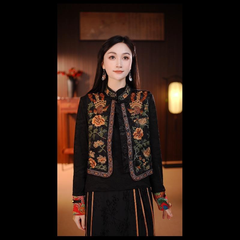 维幻服饰