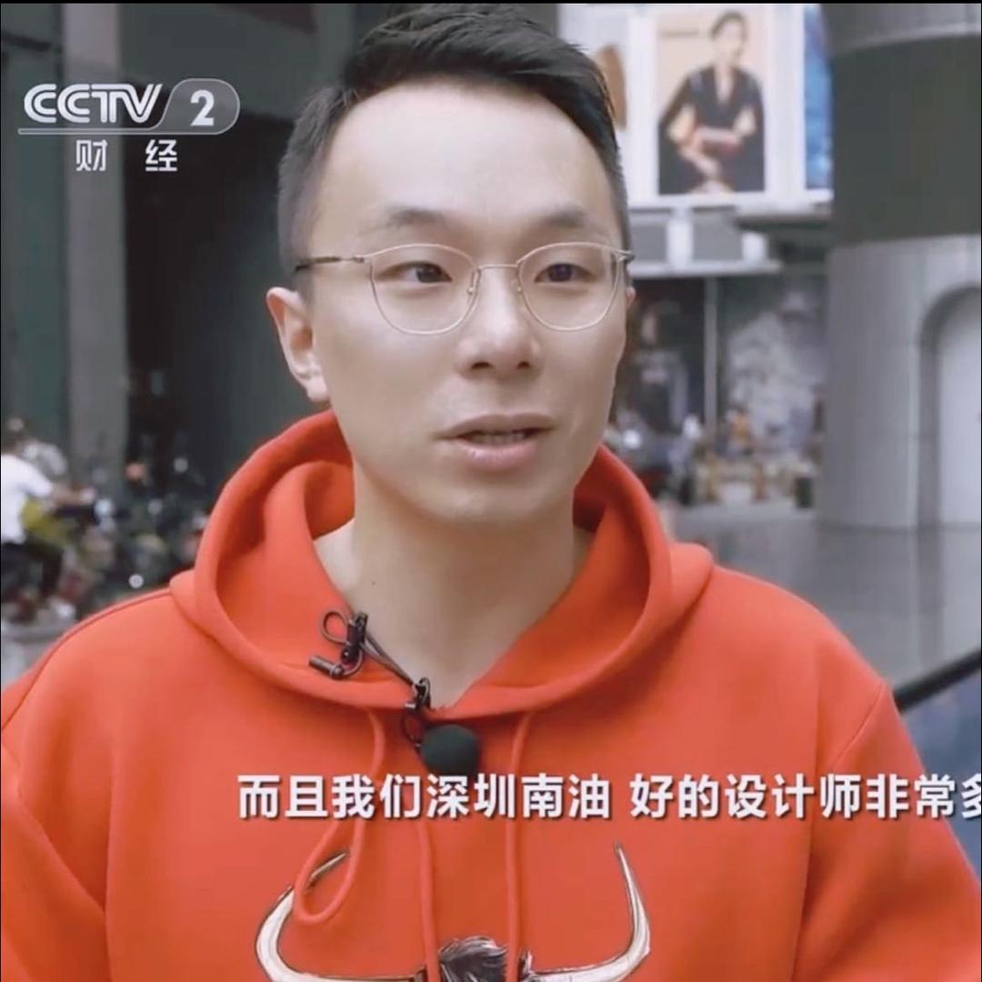 南油万事通女装批发市场~找帅帅，更便宜