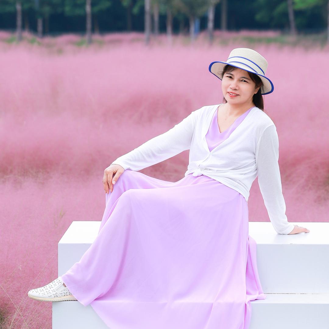 Ly李姐姐