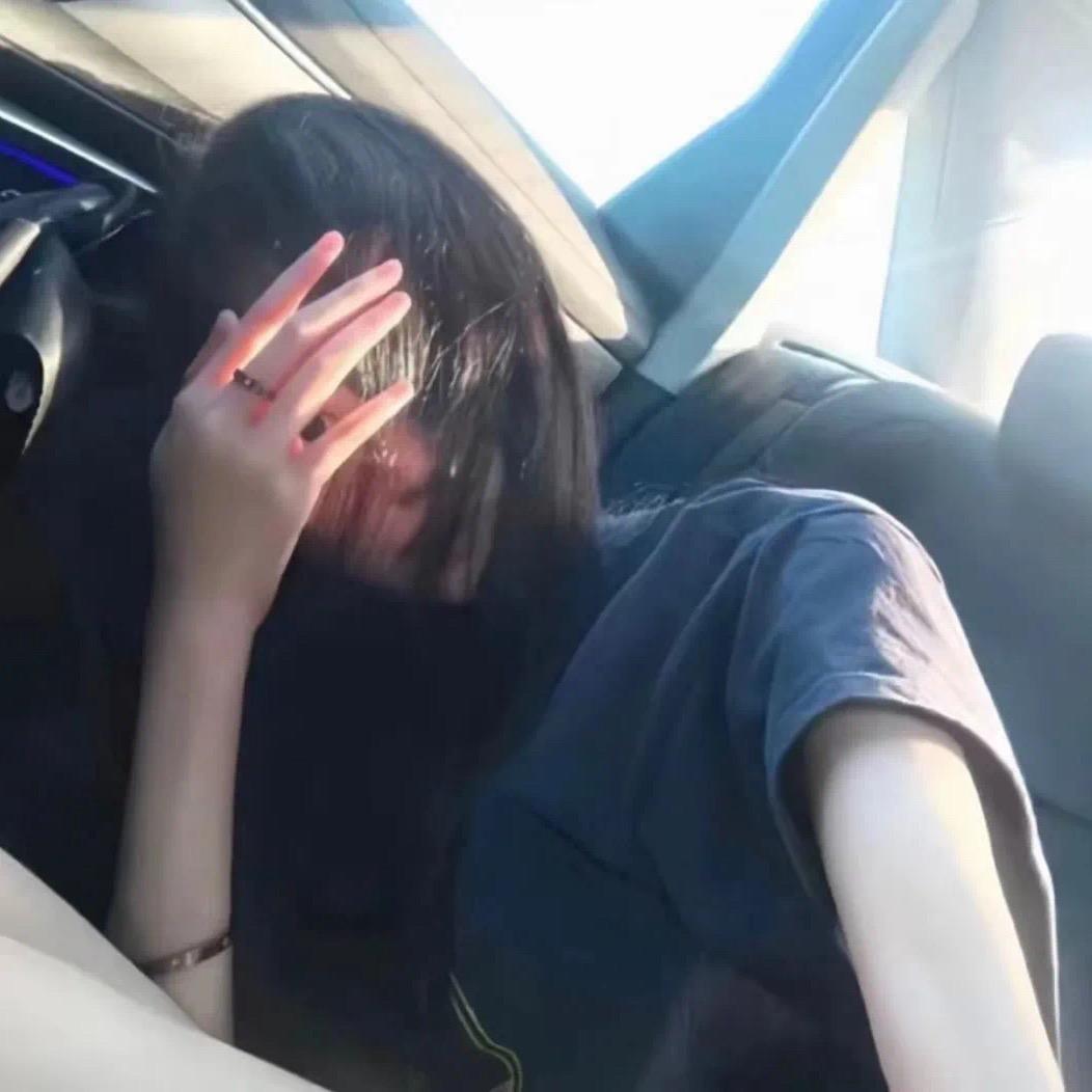 Yyy