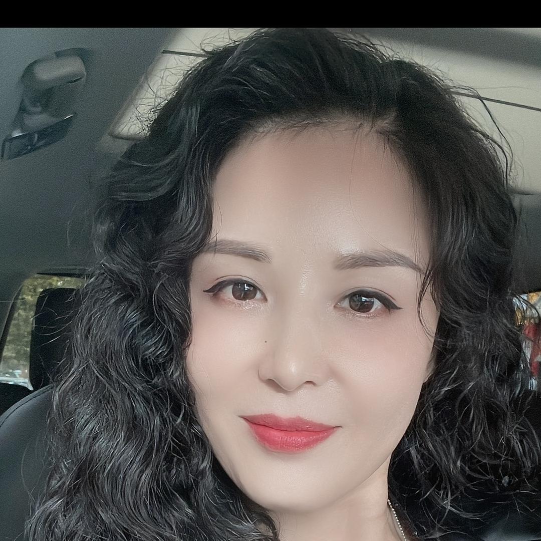 大叔爱大婶儿，镭打不变！