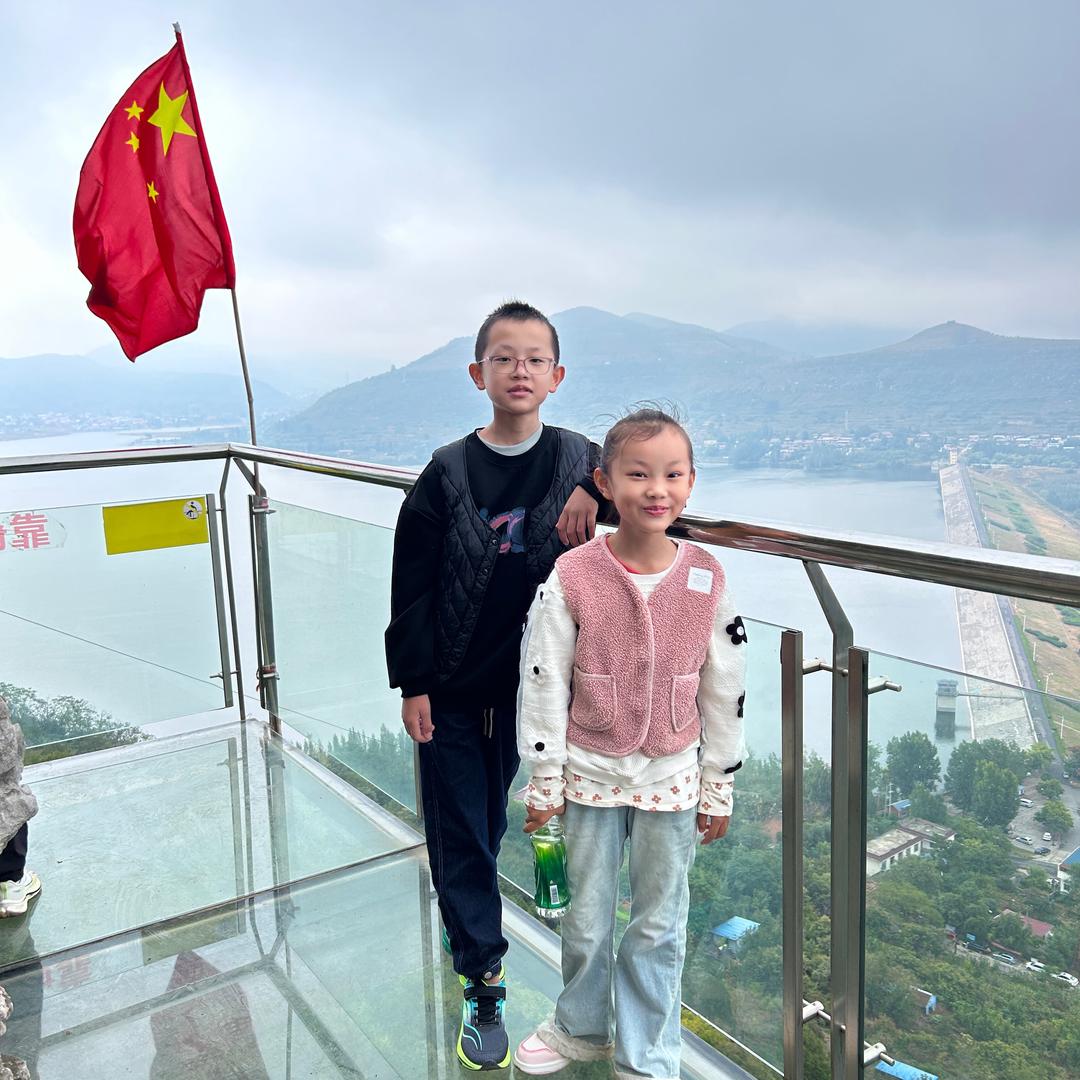羽喆妈妈