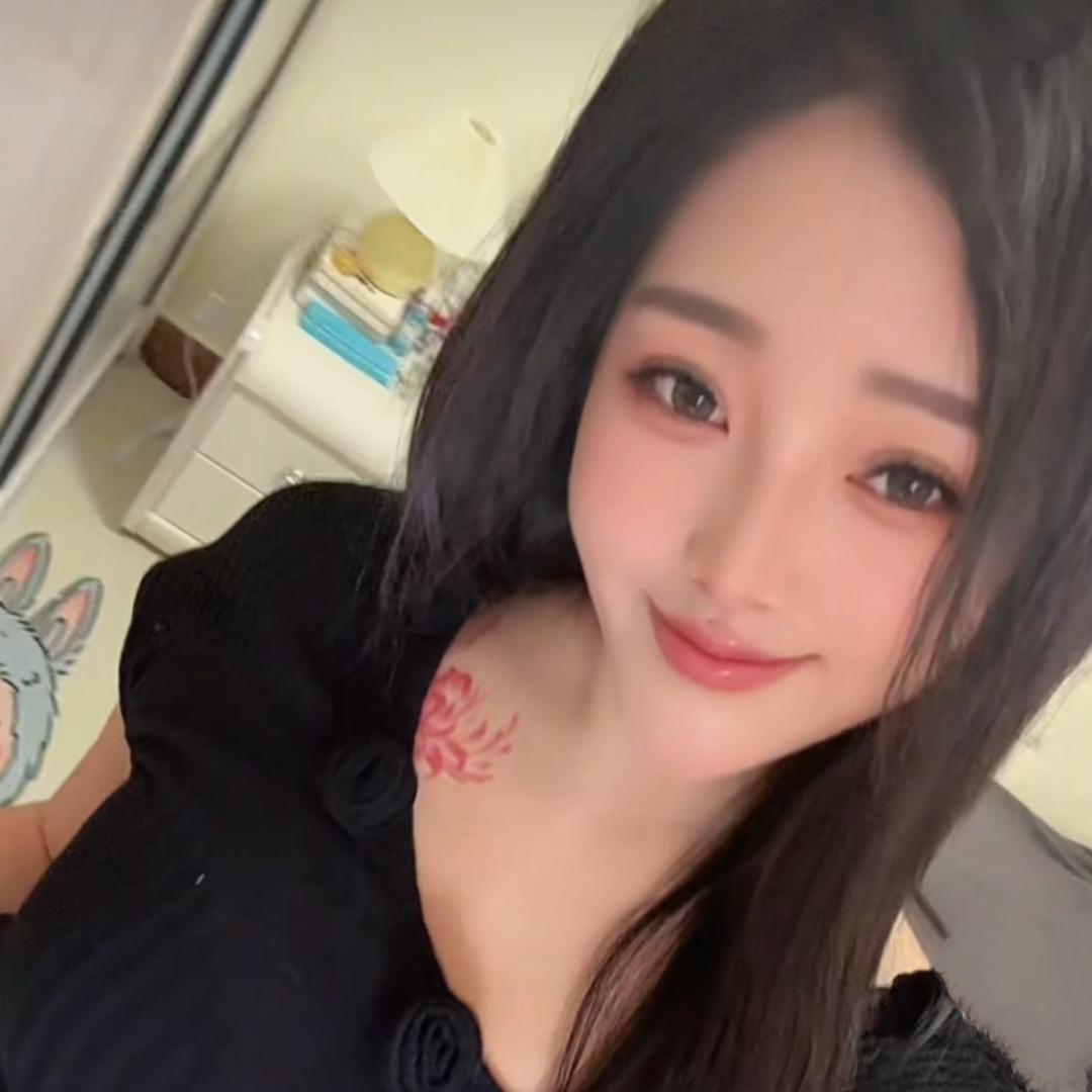 婷໊婷໊🕊³¹⁹