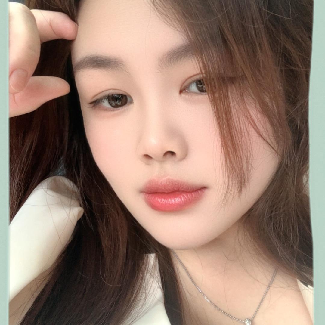 爱来杯冰柠檬🍋