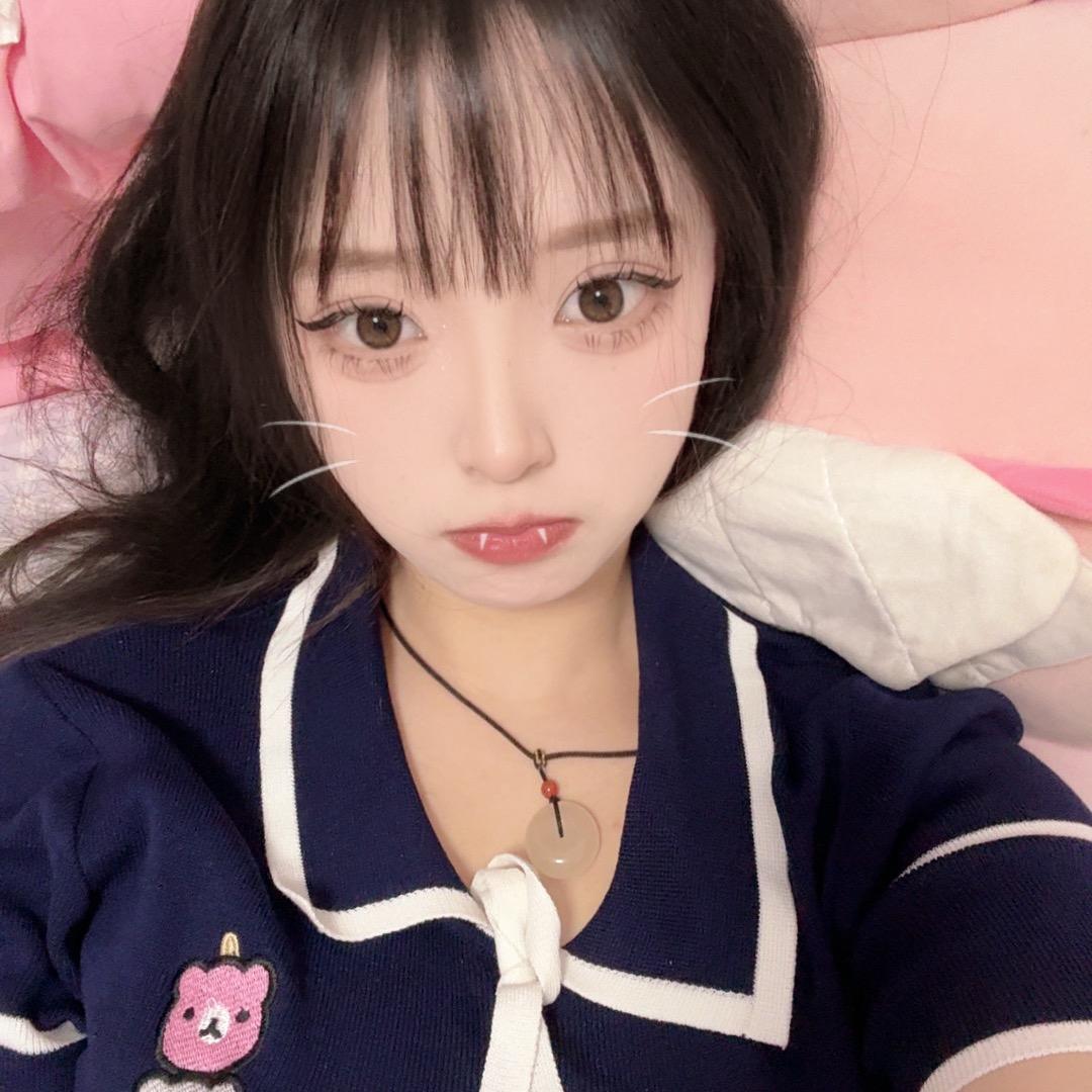 娜娜 🧚‍♀️