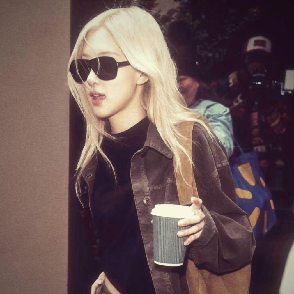 𝟬𝟵 _小困神💤