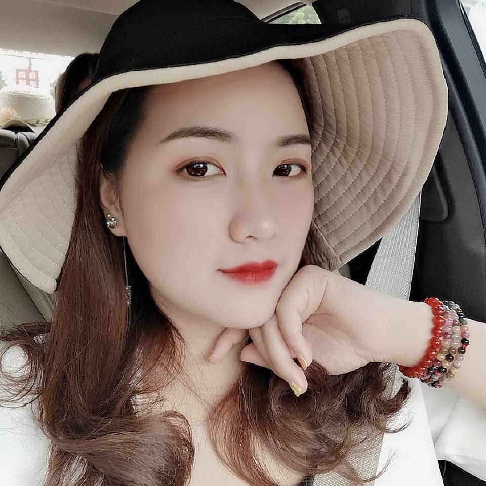 七月普拉提女子塑形馆