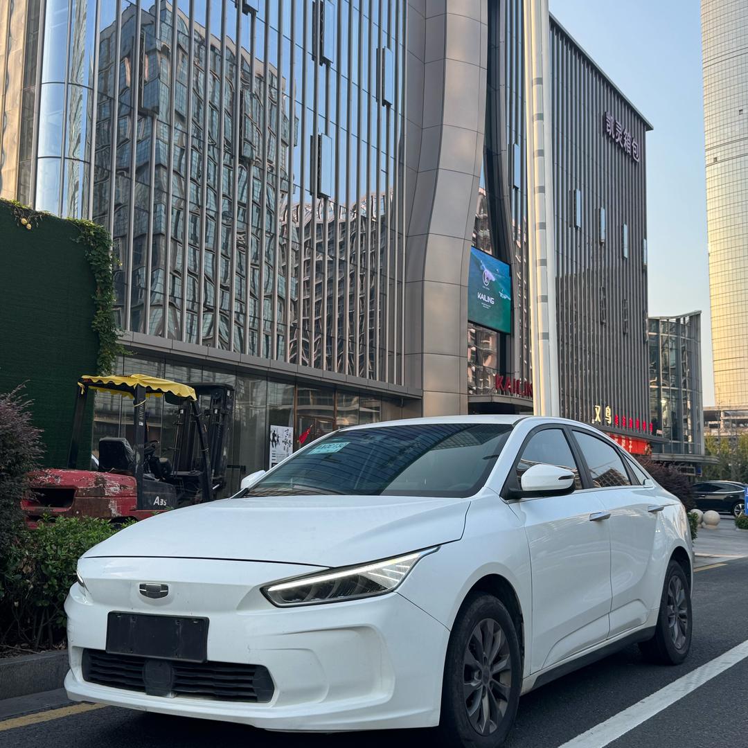 二手几何电车跑顺风车