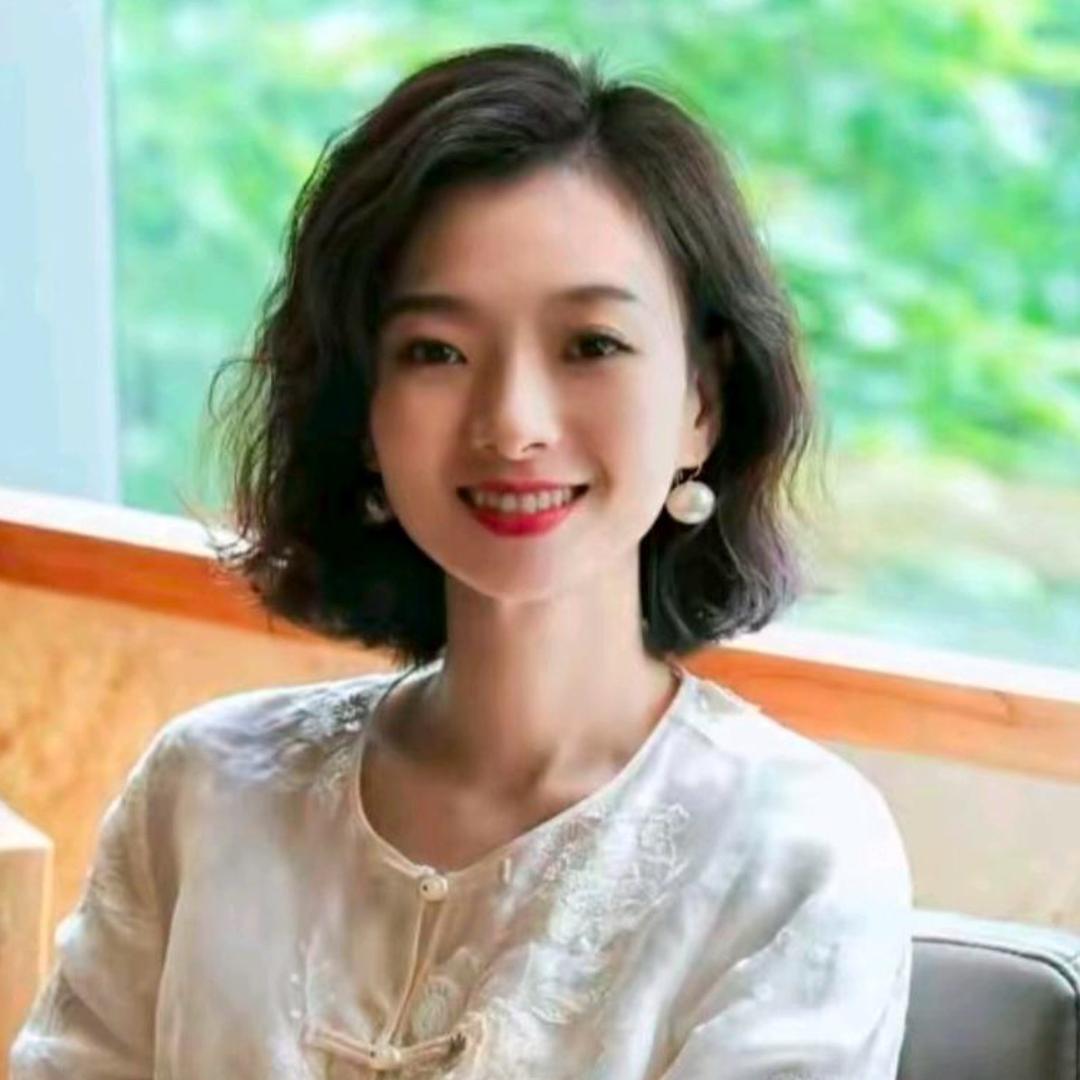 西子小老板娘轻奢女装