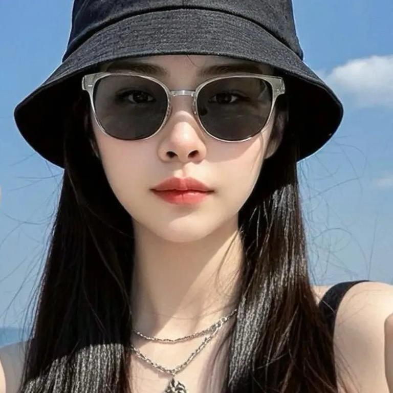 婷 婷🌸