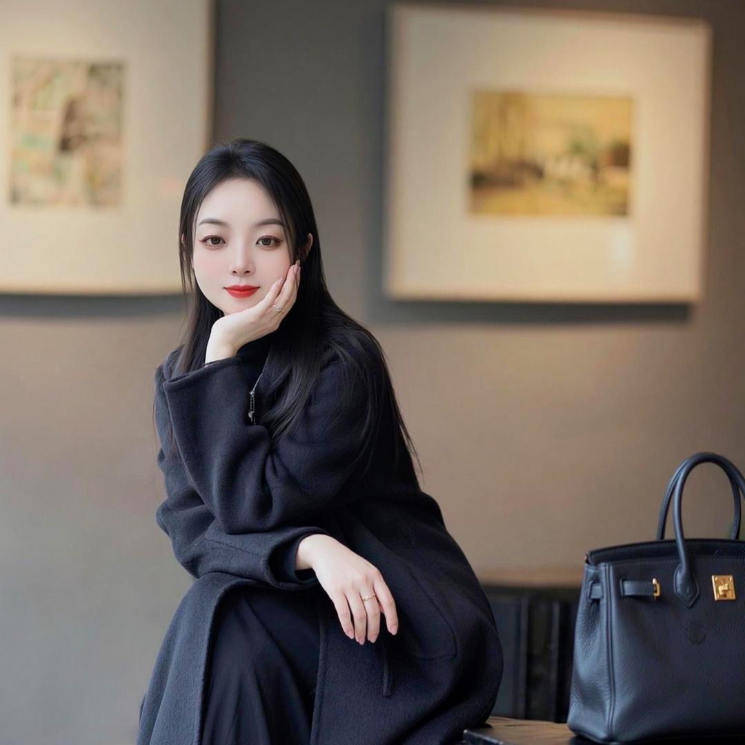 中呈企服慧算账-邓会计