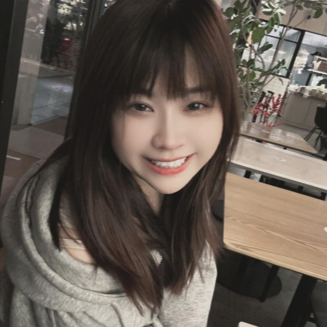 小花花🌸