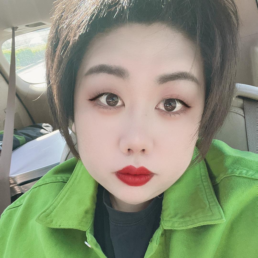 旅游顾问张琪。