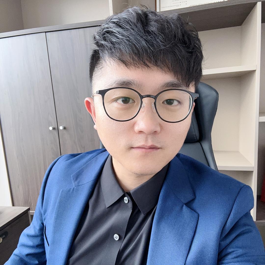 是望亮亮啊      　　　　　　　╲
