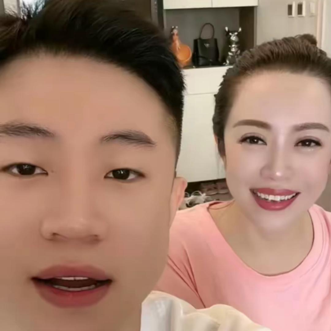 玲玲家亮亮