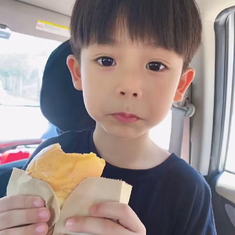 ￴ ￴ ￴ ￴ ￴￴ ￴￴