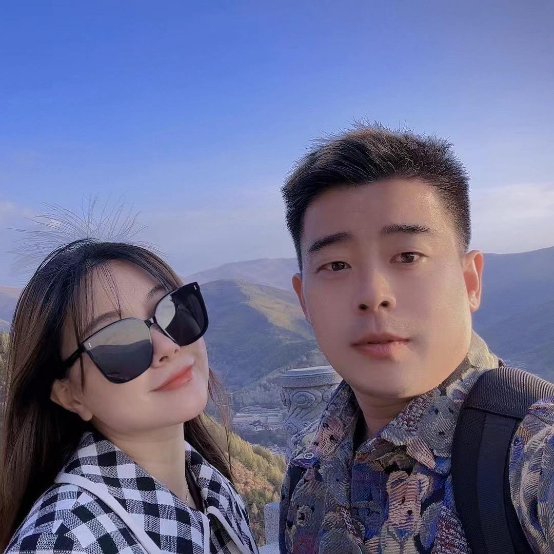 在荆州卖房的小冉