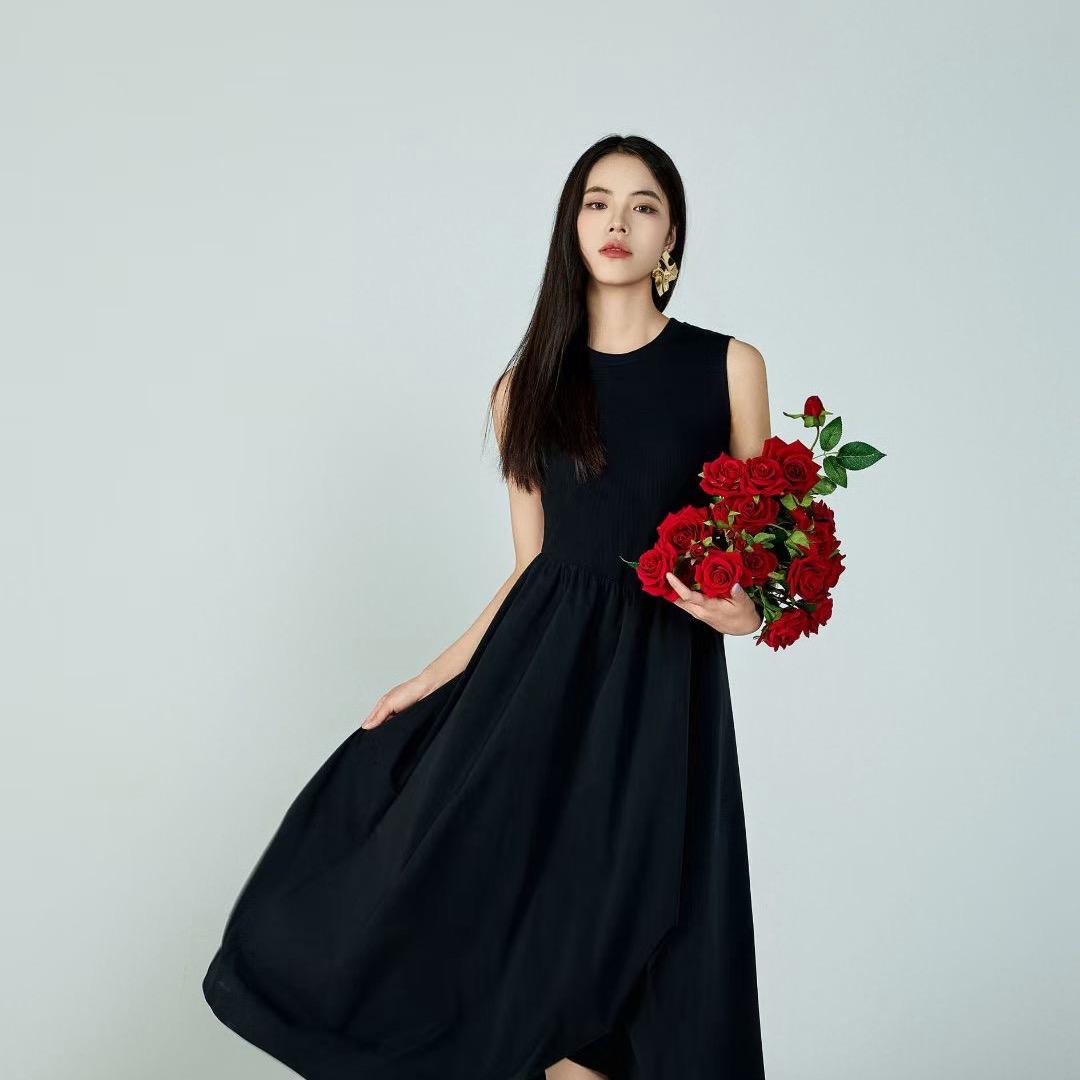 允硕女装-睢县