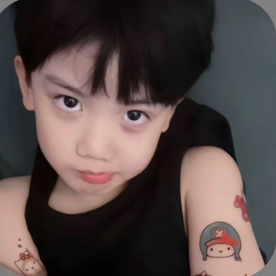 阿强.
