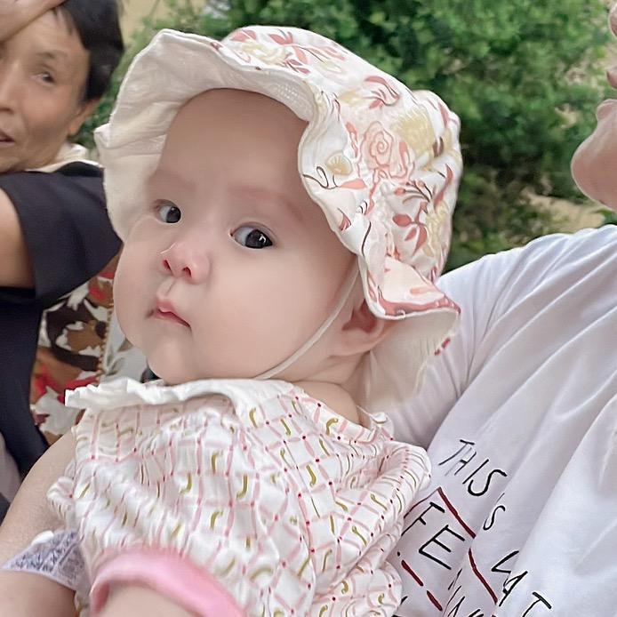 可爱小希宝