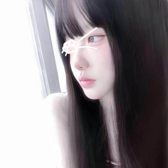 反感冷冰冰