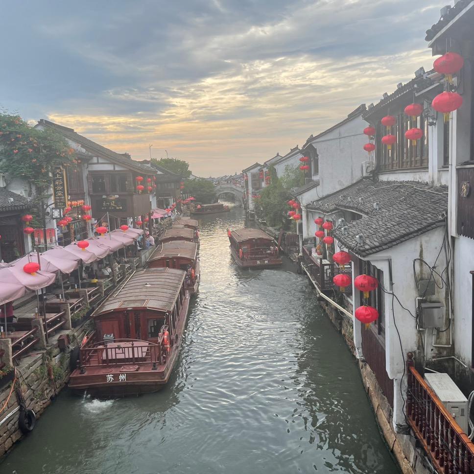 露洋