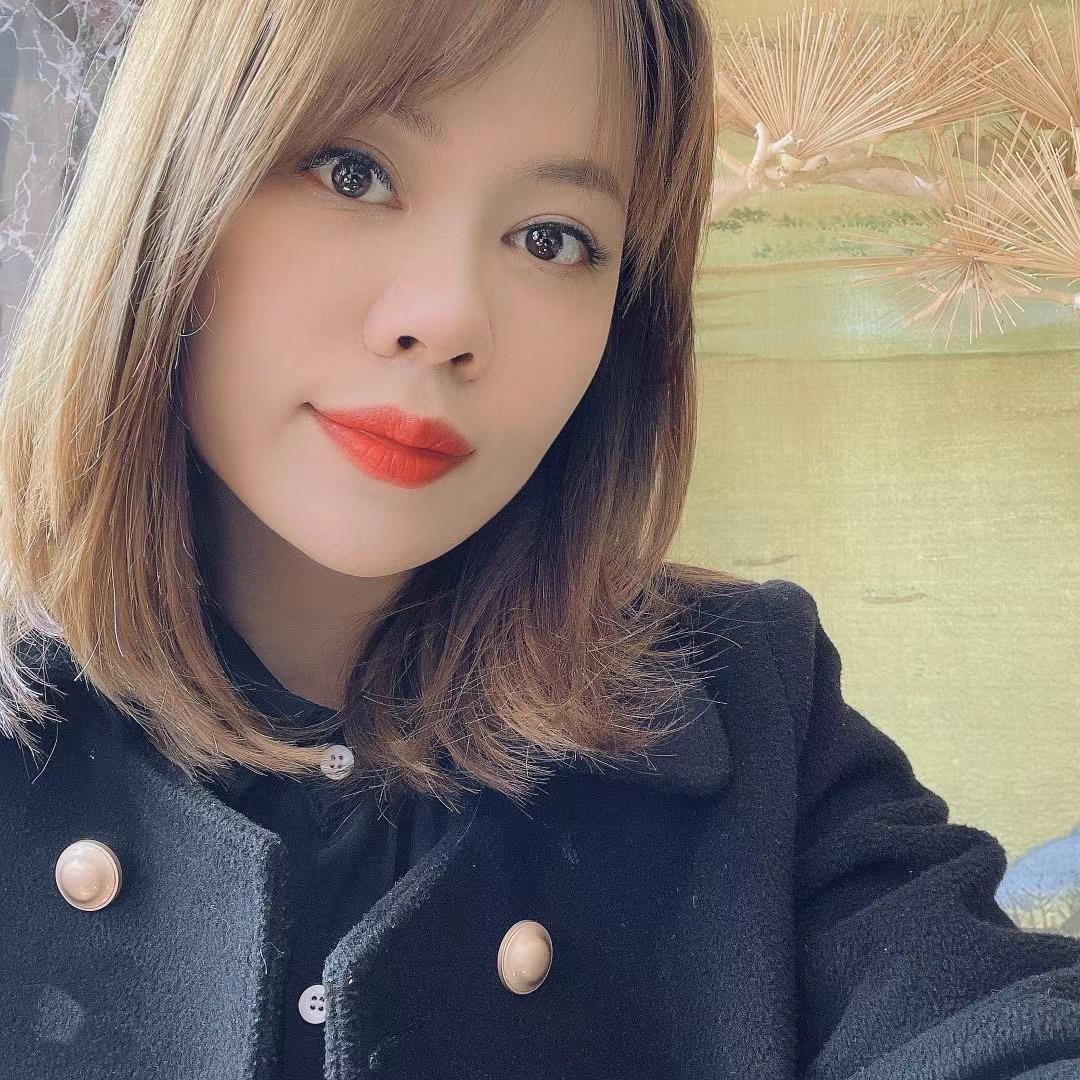 👄莲姐