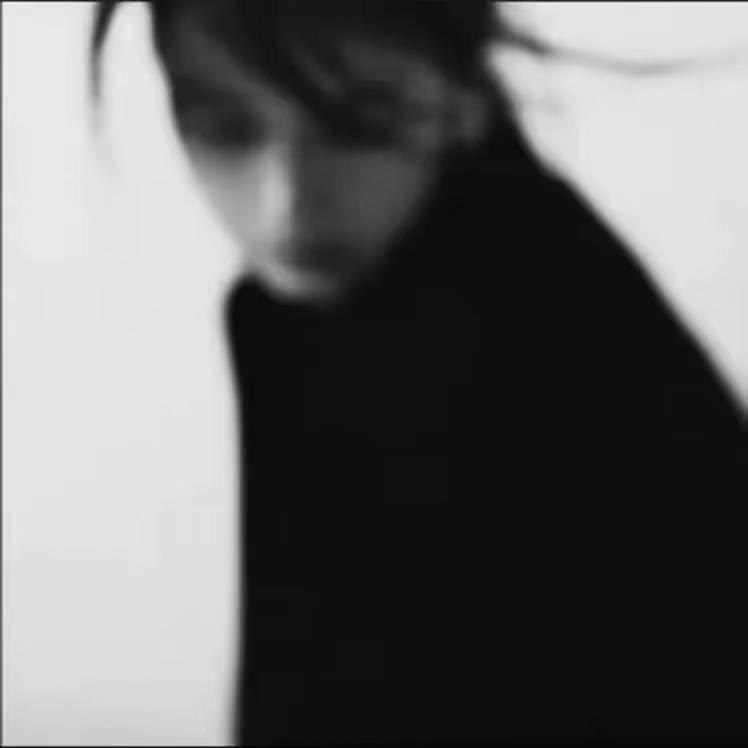 凌晨三点媳妇数钱我站街