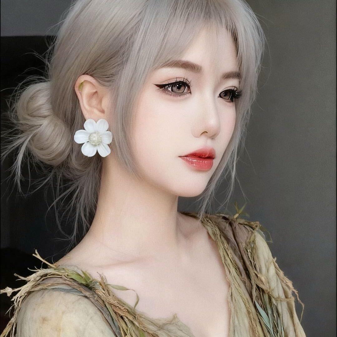 我是在通化探店的孙鹤语