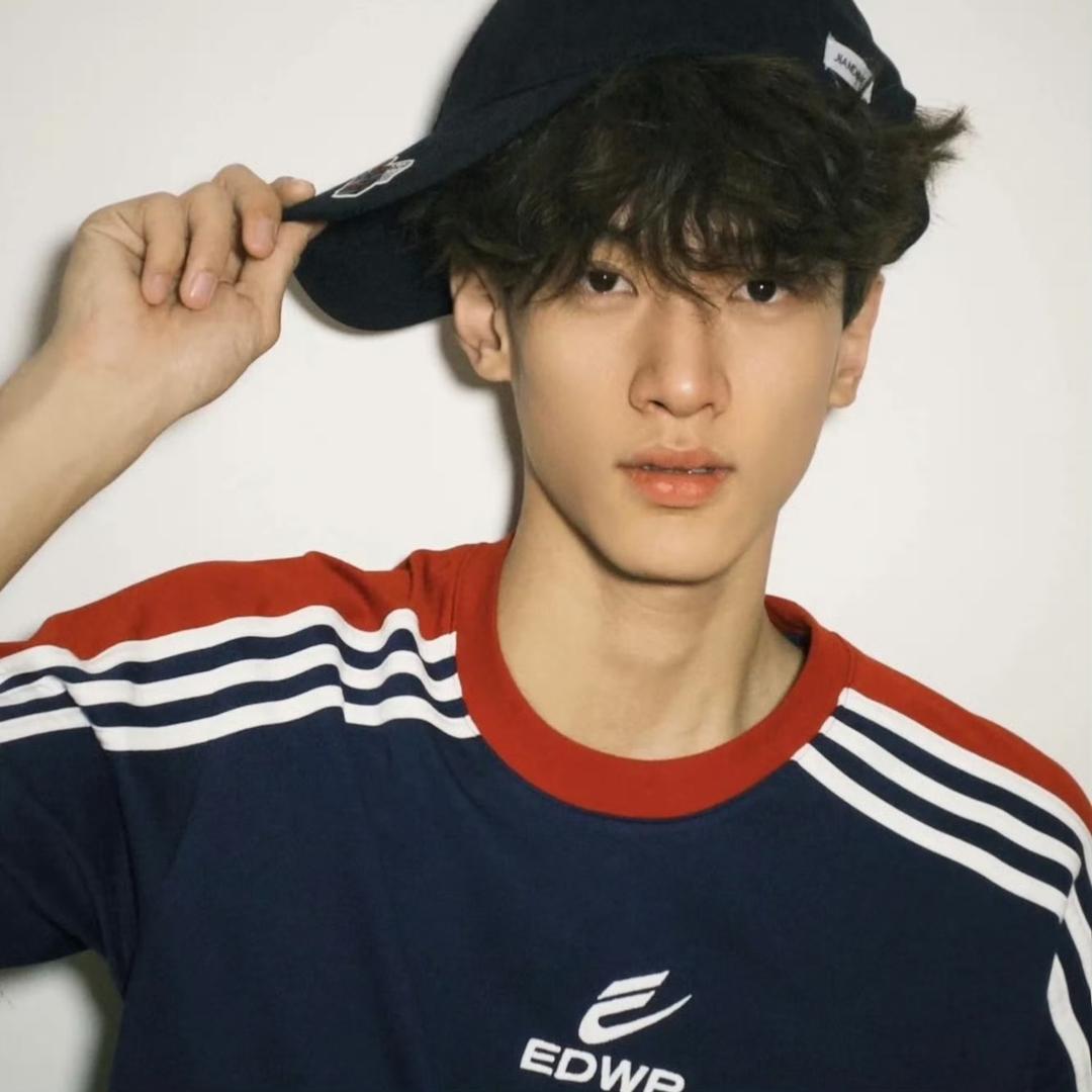 重生之我在凡人优品当陈列