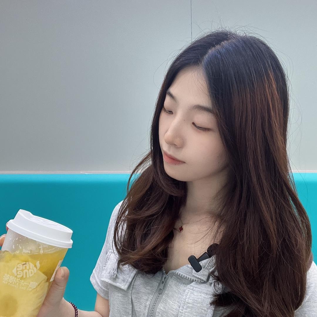 小欧欧探店🥐