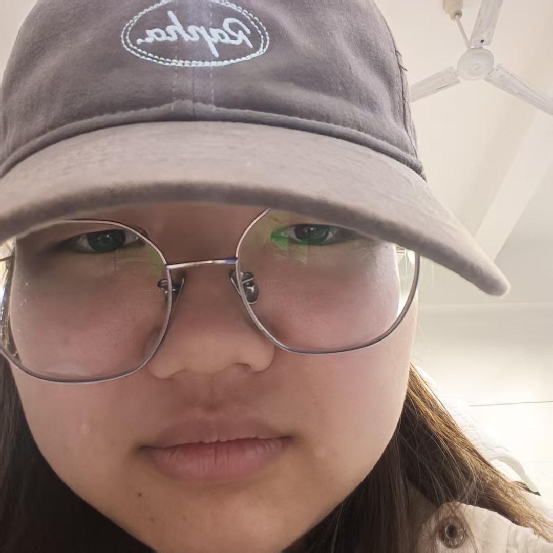 用拖鞋把你绊倒