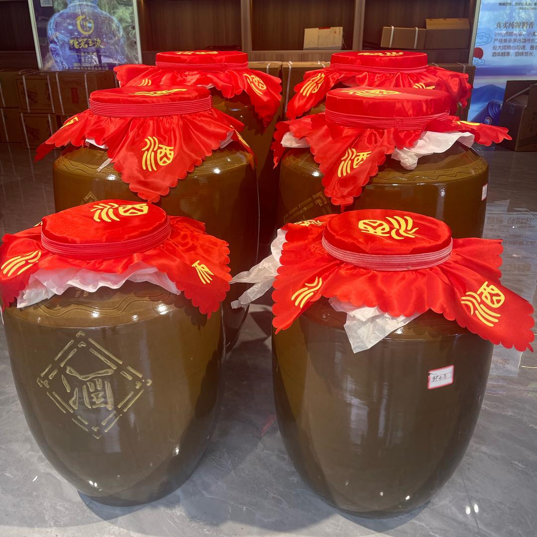 鹏彦酒业刘潮