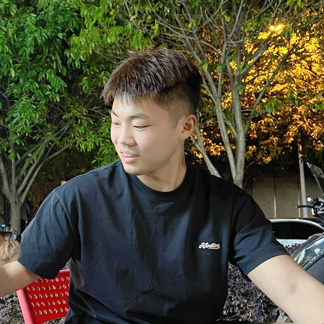 叶哥体考升学（新飞扬体育集训营报名中）