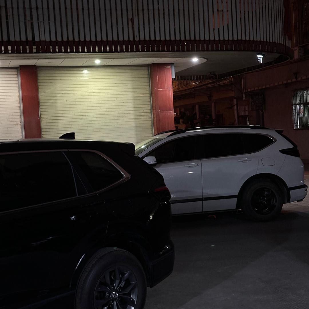 日蓝夜黑-BREEZE📷