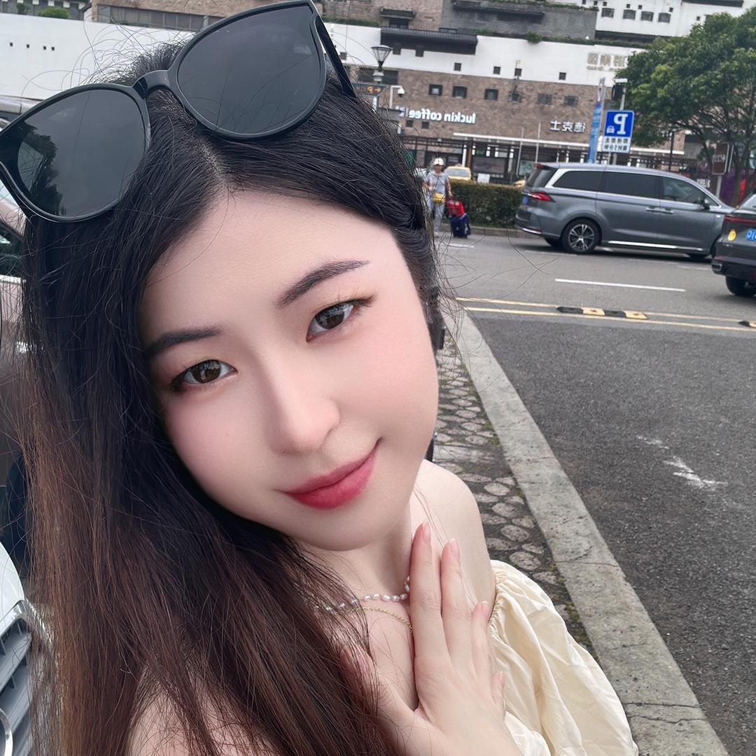 璐璐✨